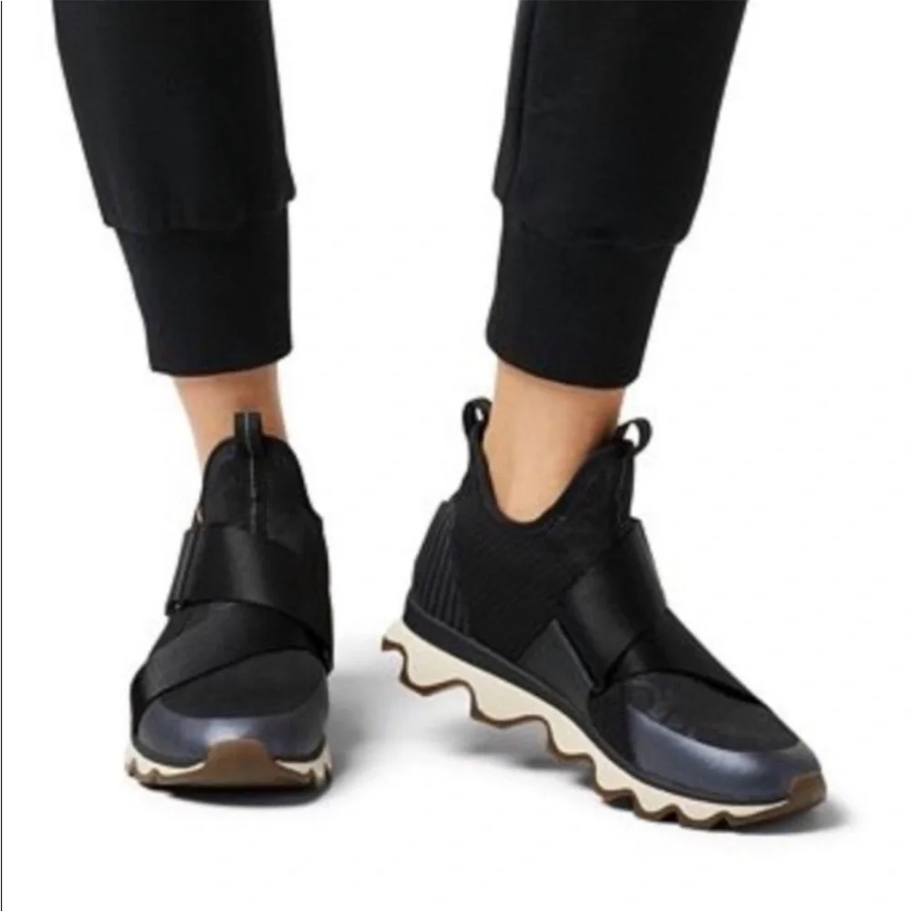Sorel Womens Kinetic Sneak NL3374-010 Black Slip On Sneaker Shoes US 8.5‎